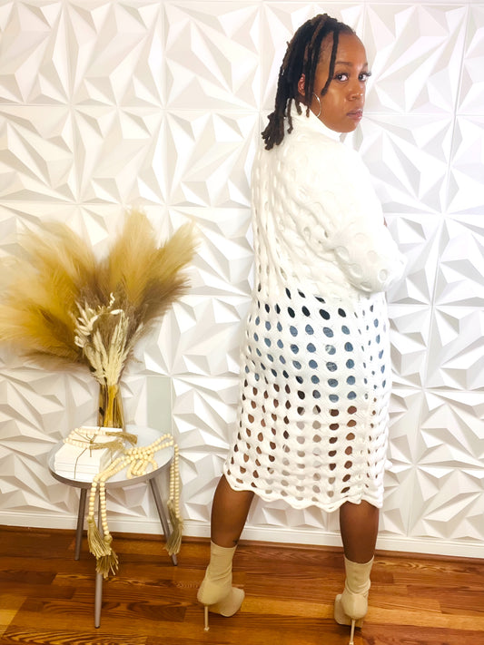 Pressed Hollow Open Flared Cardigan - White